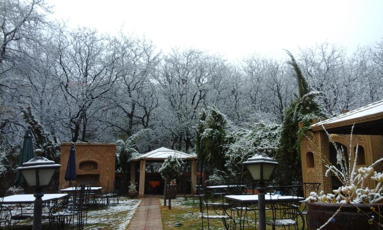 Hotel Restaurant Les Etoiles Du Toubkal Imlil  Zewnętrze zdjęcie