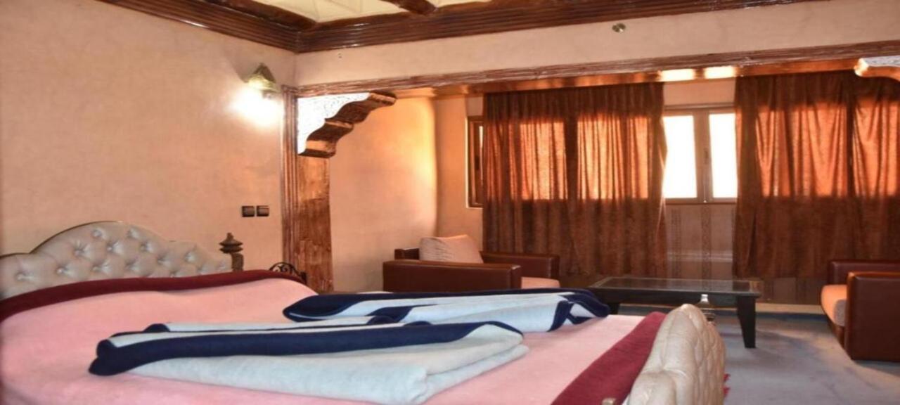 Hotel Restaurant Les Etoiles Du Toubkal Imlil  Zewnętrze zdjęcie